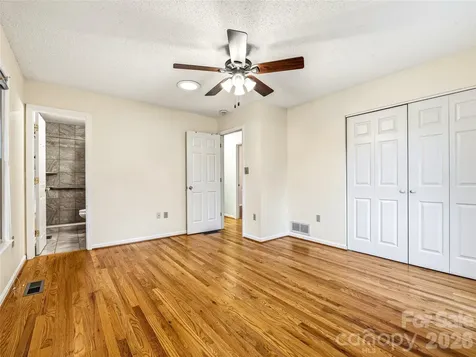 22 Timberleaf Drive Fletcher NC 28732