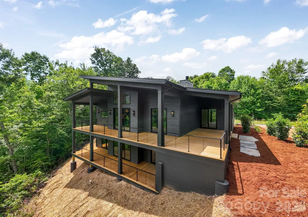 60 King Horn Ridge Waynesville NC 28785