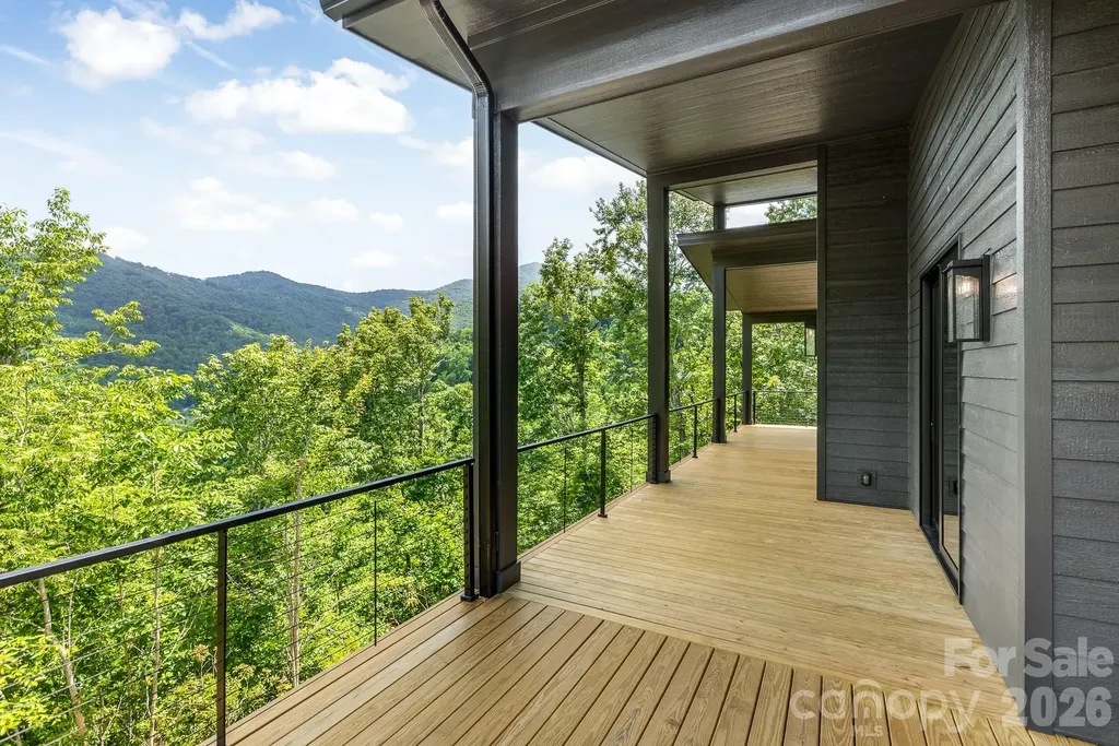 60 King Horn Ridge Waynesville NC 28785