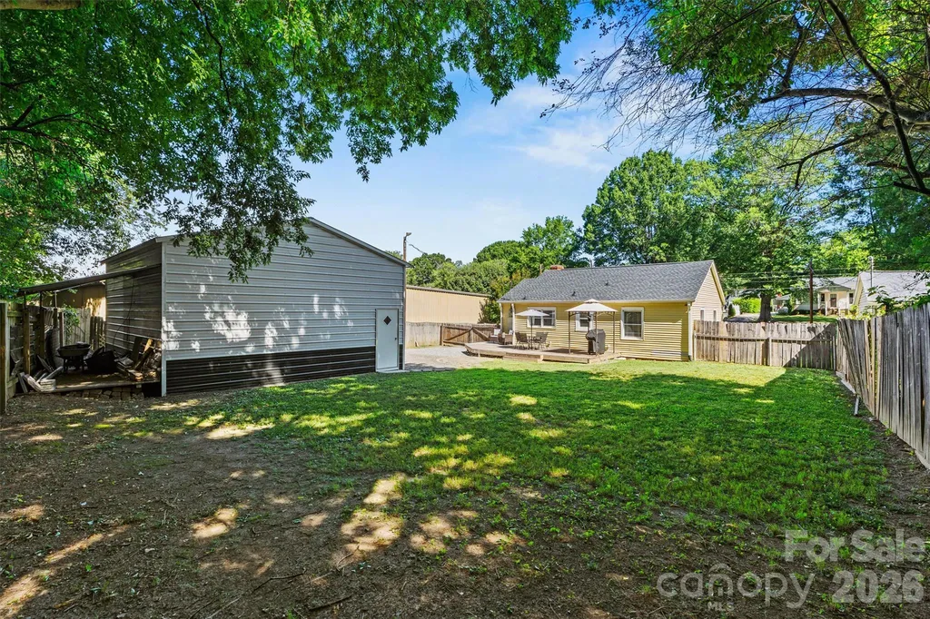 906 Oregon Avenue Kannapolis NC 28083