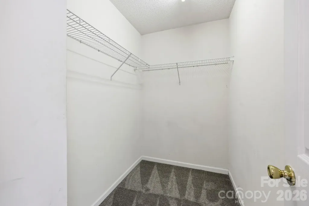 12368 Hennigan Place Lane Charlotte NC 28214