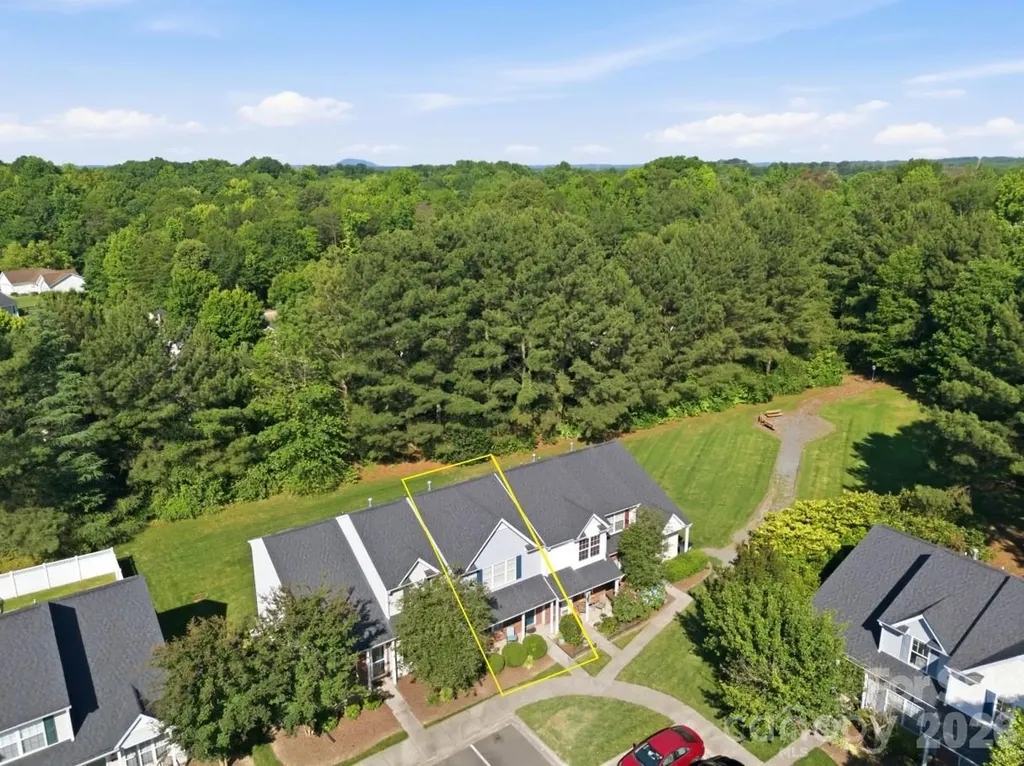 12368 Hennigan Place Lane Charlotte NC 28214
