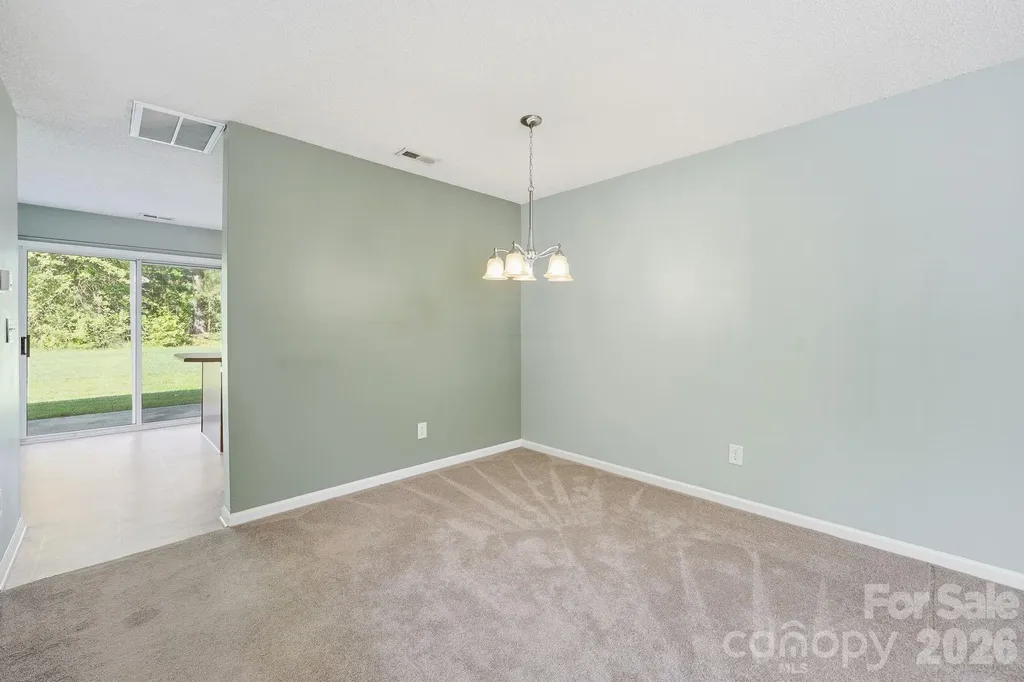12368 Hennigan Place Lane Charlotte NC 28214