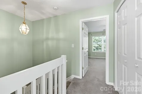 12368 Hennigan Place Lane Charlotte NC 28214