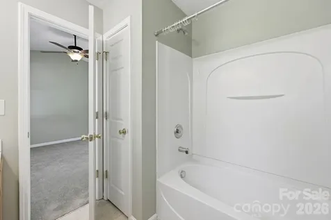 12368 Hennigan Place Lane Charlotte NC 28214