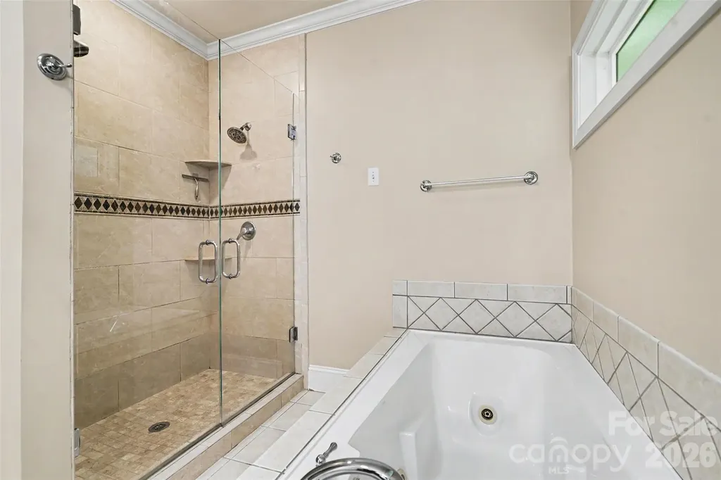6128 Lake Providence Lane Charlotte NC 28277