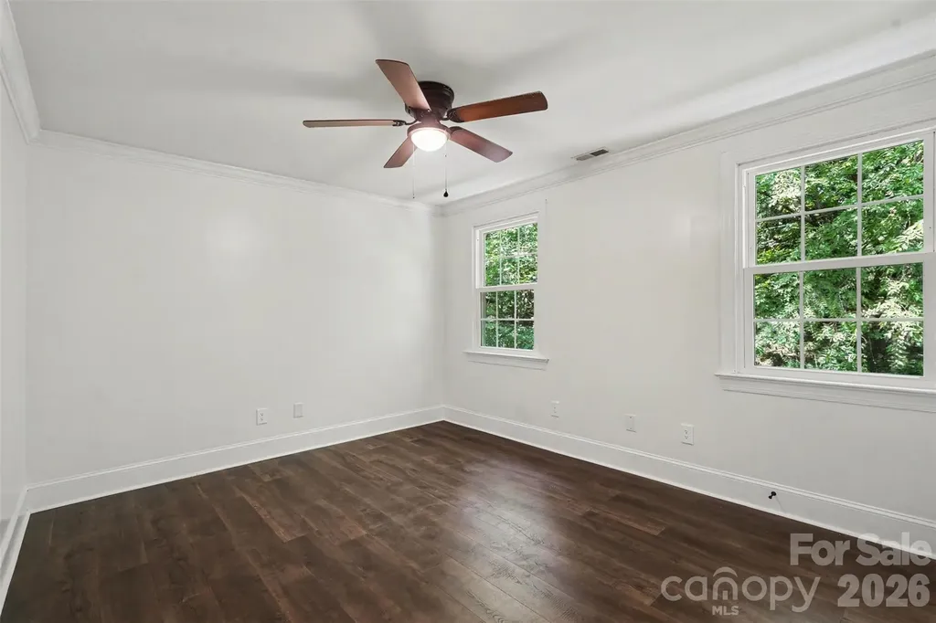 6128 Lake Providence Lane Charlotte NC 28277