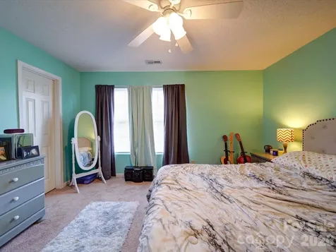 3841 Shasta Circle Clover SC 29710
