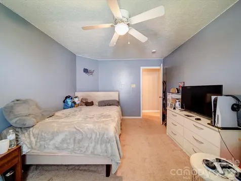 3841 Shasta Circle Clover SC 29710