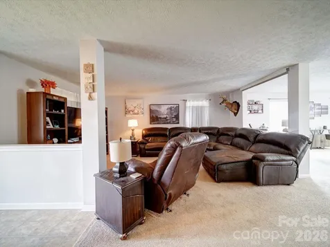 3841 Shasta Circle Clover SC 29710