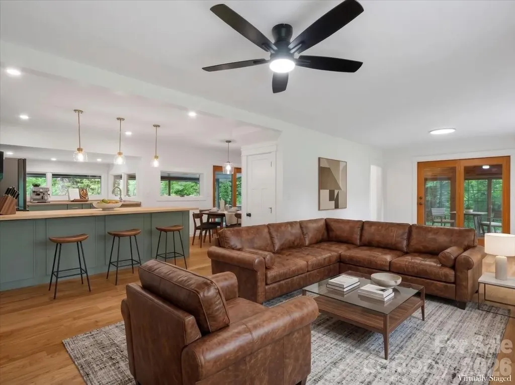 455 Rocky Springs Heights Burnsville NC 28714