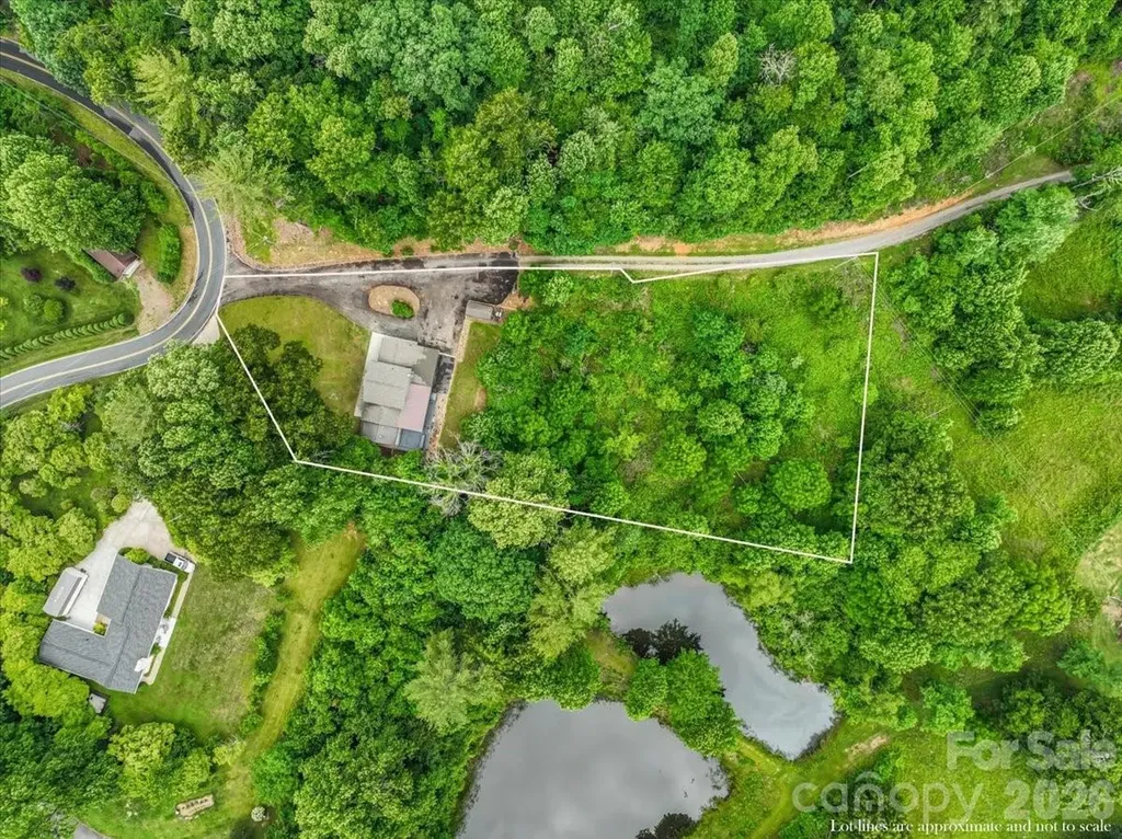 455 Rocky Springs Heights Burnsville NC 28714