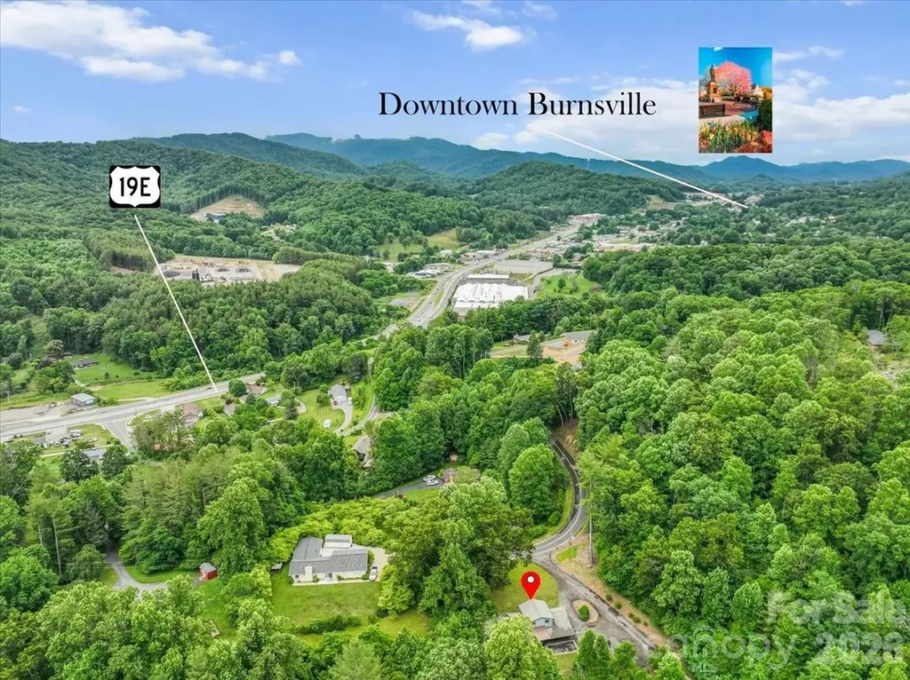455 Rocky Springs Heights Burnsville NC 28714