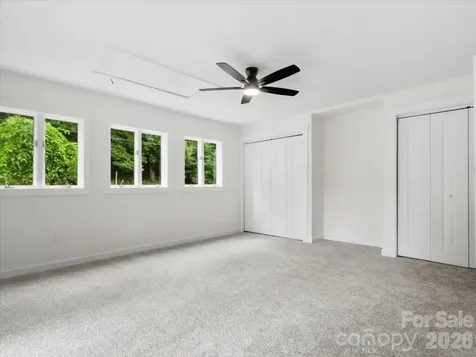 455 Rocky Springs Heights Burnsville NC 28714