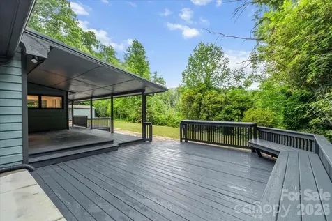 455 Rocky Springs Heights Burnsville NC 28714