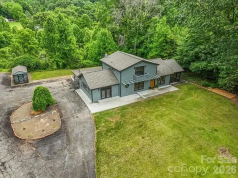 455 Rocky Springs Heights Burnsville NC 28714
