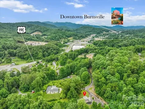 455 Rocky Springs Heights Burnsville NC 28714
