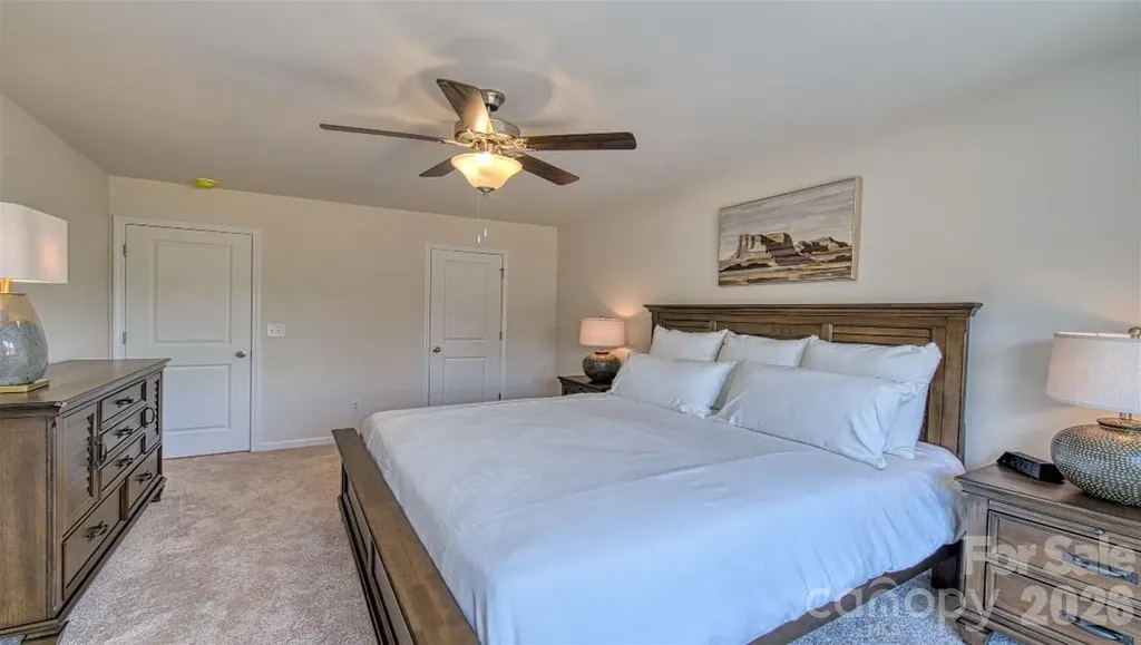 407 Creekview Road Hendersonville NC 28792