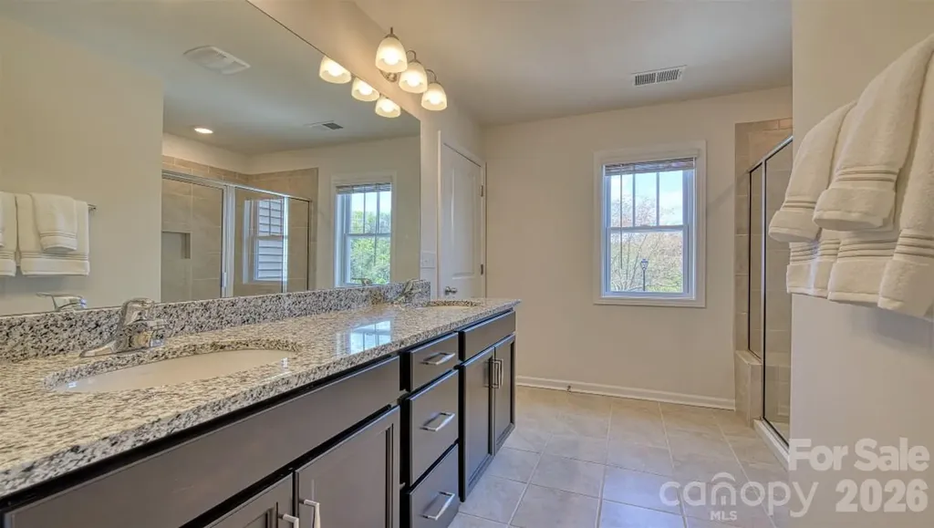 407 Creekview Road Hendersonville NC 28792