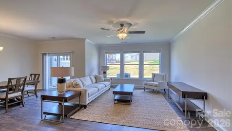 407 Creekview Road Hendersonville NC 28792