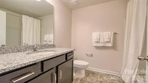 407 Creekview Road Hendersonville NC 28792