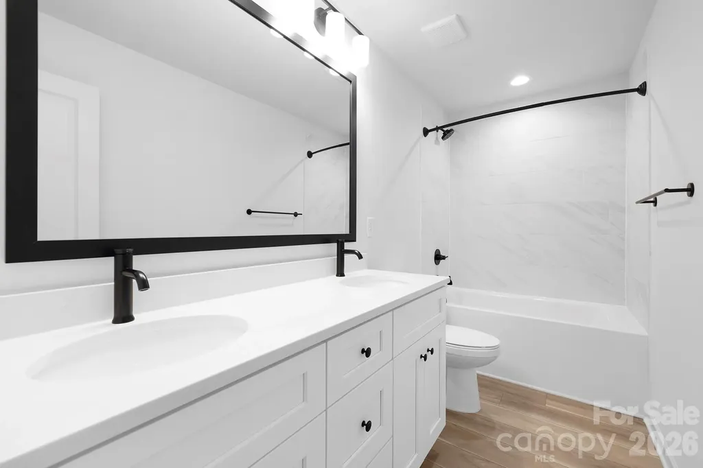 9012 Potomac Boulevard Charlotte NC 28216