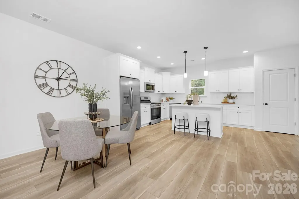 9012 Potomac Boulevard Charlotte NC 28216