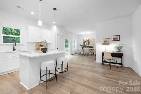 9012 Potomac Boulevard Charlotte NC 28216