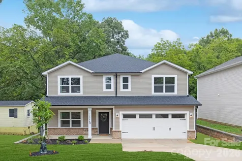 9012 Potomac Boulevard Charlotte NC 28216