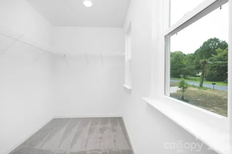 9012 Potomac Boulevard Charlotte NC 28216