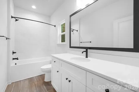 9012 Potomac Boulevard Charlotte NC 28216