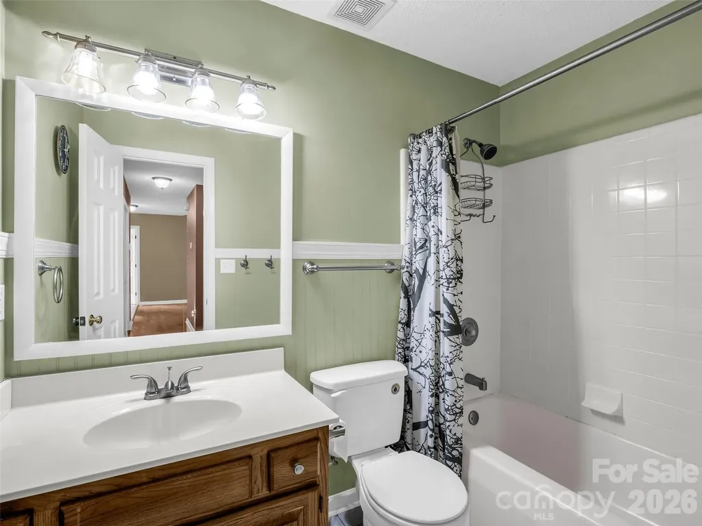 606 Woodberry Court Fletcher NC 28732