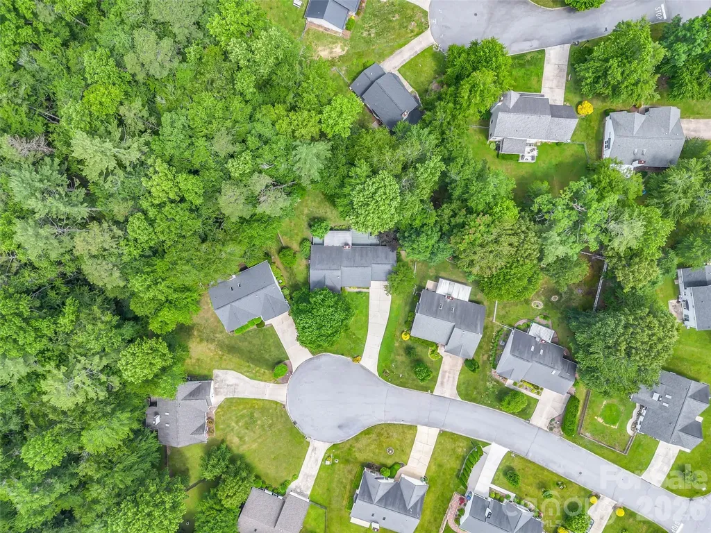 606 Woodberry Court Fletcher NC 28732