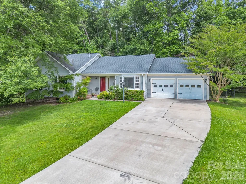 606 Woodberry Court Fletcher NC 28732