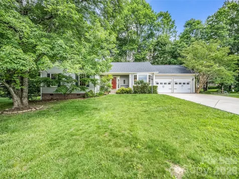 606 Woodberry Court Fletcher NC 28732