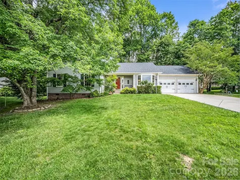606 Woodberry Court Fletcher NC 28732