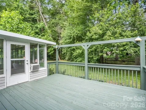 606 Woodberry Court Fletcher NC 28732