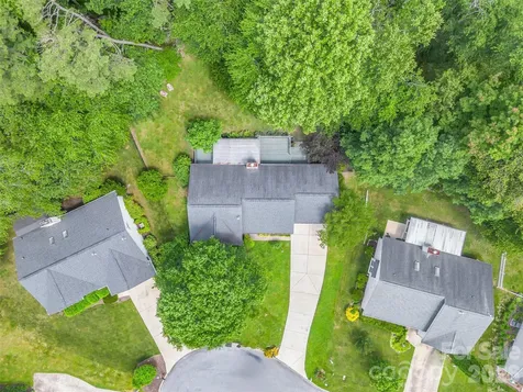 606 Woodberry Court Fletcher NC 28732