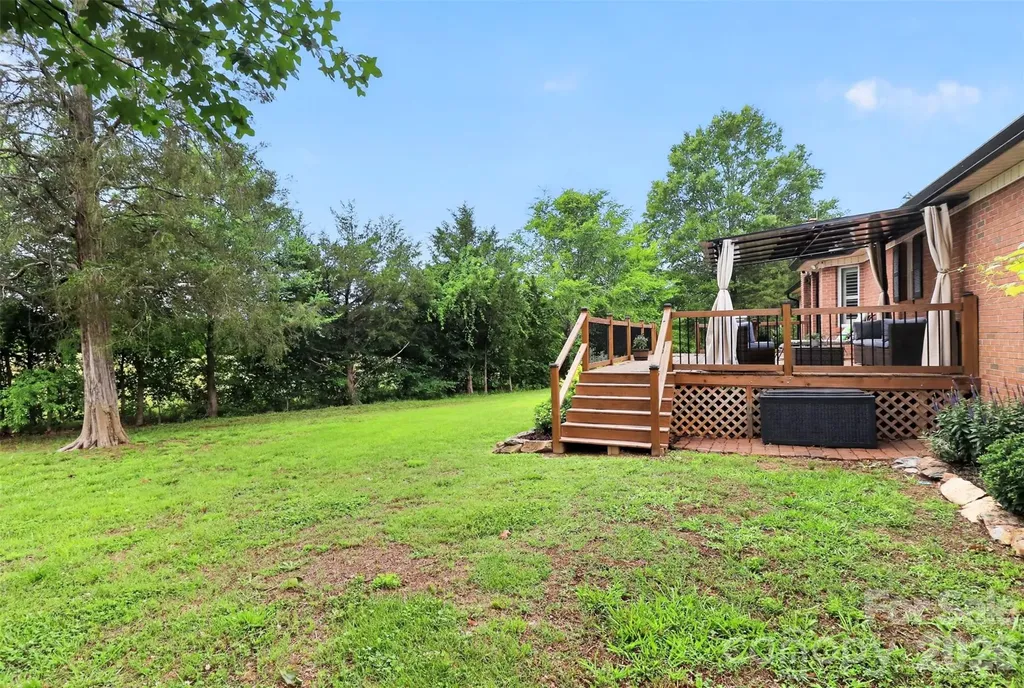 6720 County Line Road Mount Pleasant NC 28124