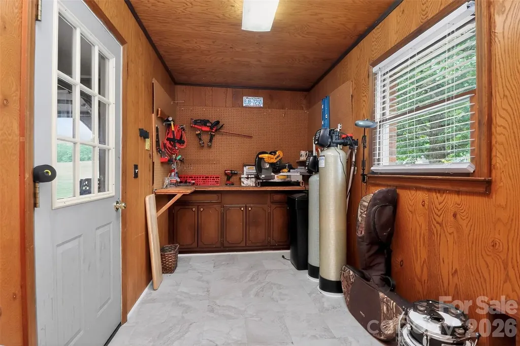 6720 County Line Road Mount Pleasant NC 28124