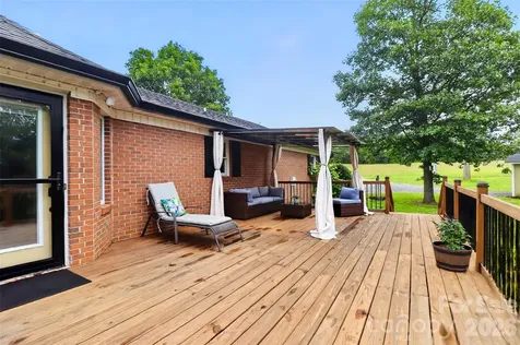 6720 County Line Road Mount Pleasant NC 28124