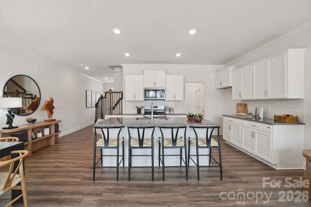 405 Creekview Road Hendersonville NC 28792