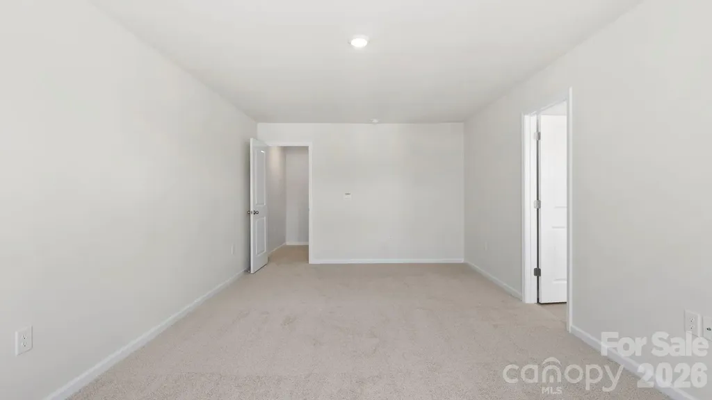 405 Creekview Road Hendersonville NC 28792