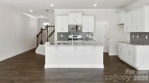 405 Creekview Road Hendersonville NC 28792