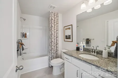 405 Creekview Road Hendersonville NC 28792