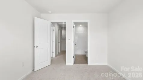 405 Creekview Road Hendersonville NC 28792