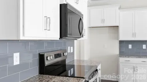 405 Creekview Road Hendersonville NC 28792