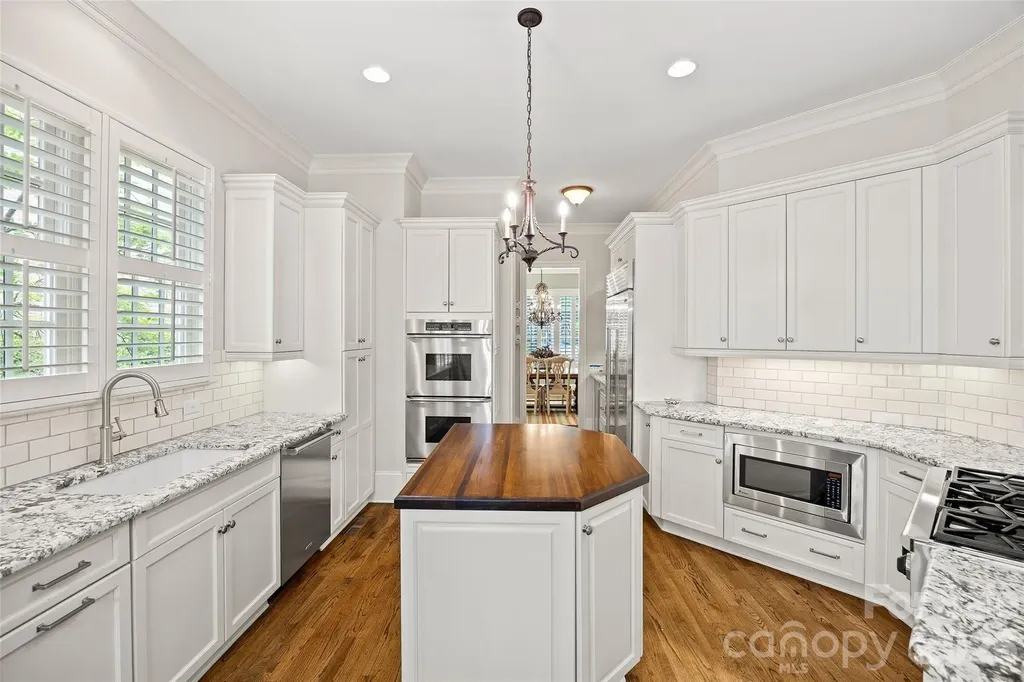 3415 Indian Meadows Lane Charlotte NC 28210