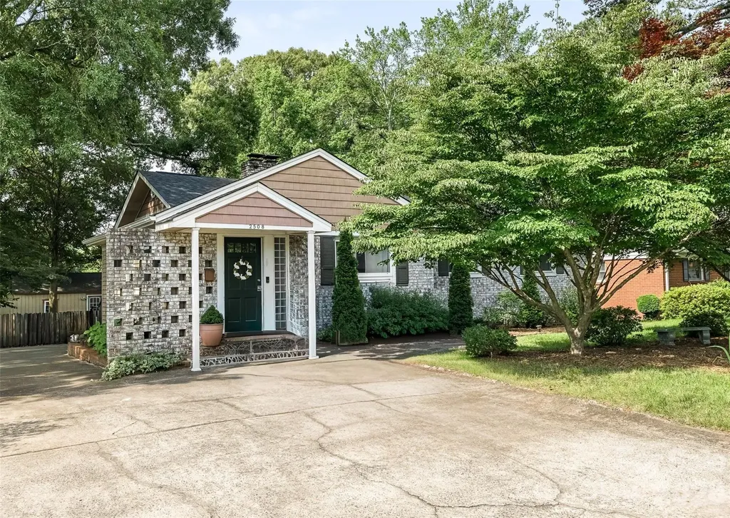 2508 Hilliard Drive Charlotte NC 28205