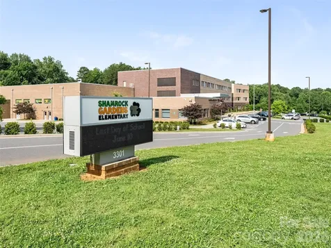 2508 Hilliard Drive Charlotte NC 28205